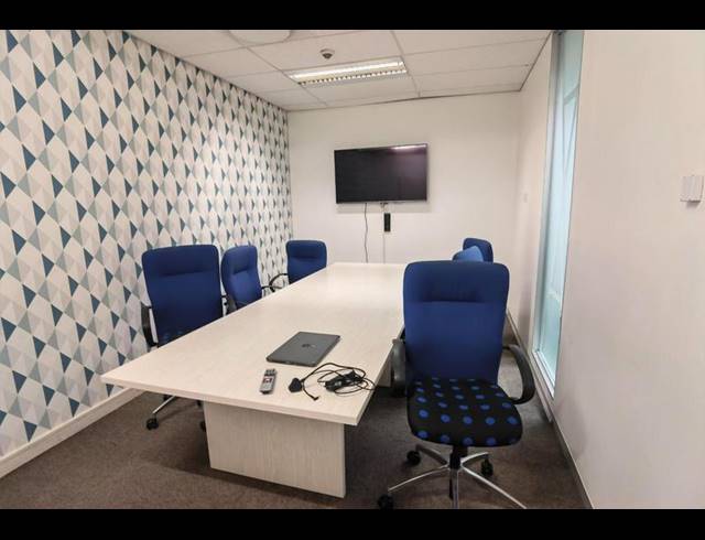 BUSINESS PROPERTY TO RENT IN MENLYN